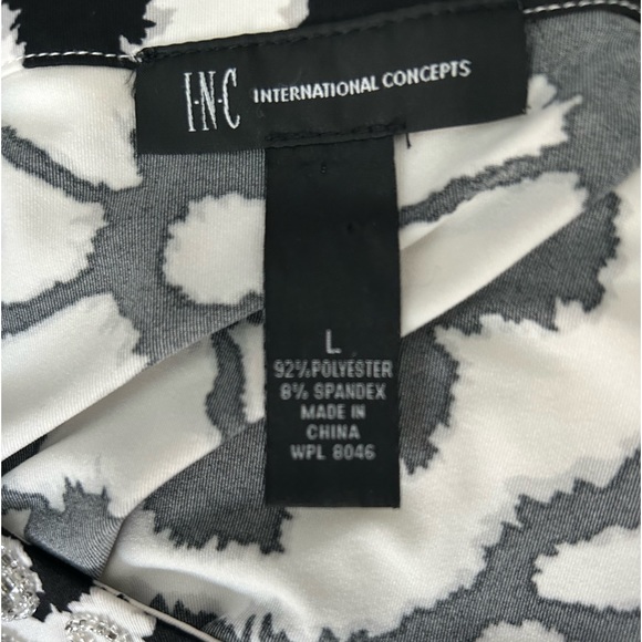 INC International Concepts Black and White Tunic with Beaded Trim - Picture 11 of 12